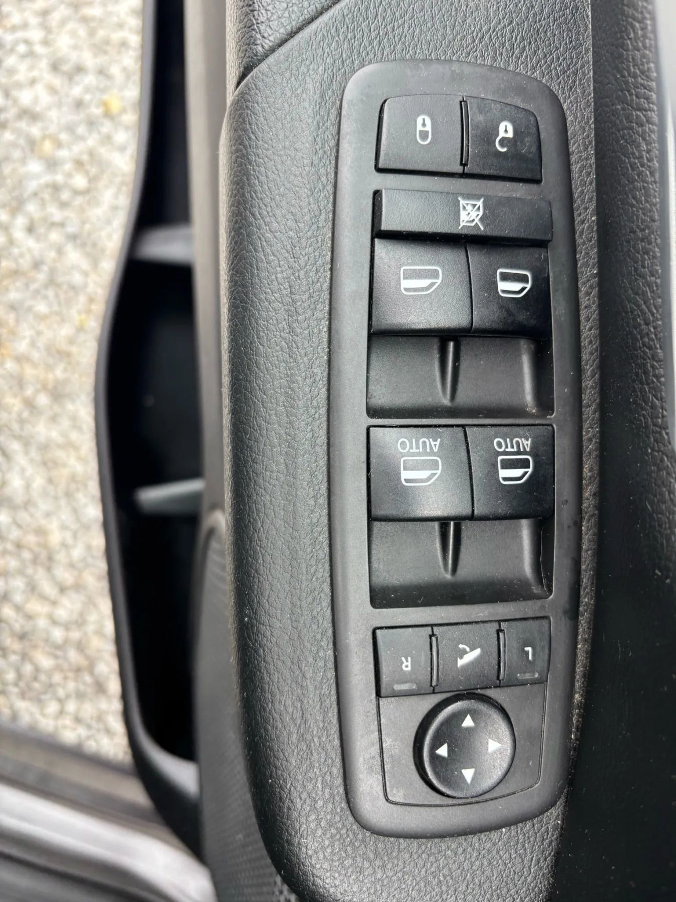 Used 2021 RAM 1500 Big Horn image 17