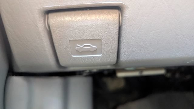 Used 2002 Toyota Camry LE FWD image 30