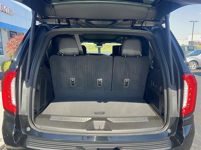 Used 2023 GMC Yukon Denali Ultimate AWD/4WD image 19