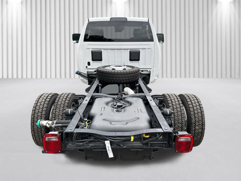 New 2026 RAM 5500 Tradesman w/ Chrome Appearance Group AWD/4WD image 6