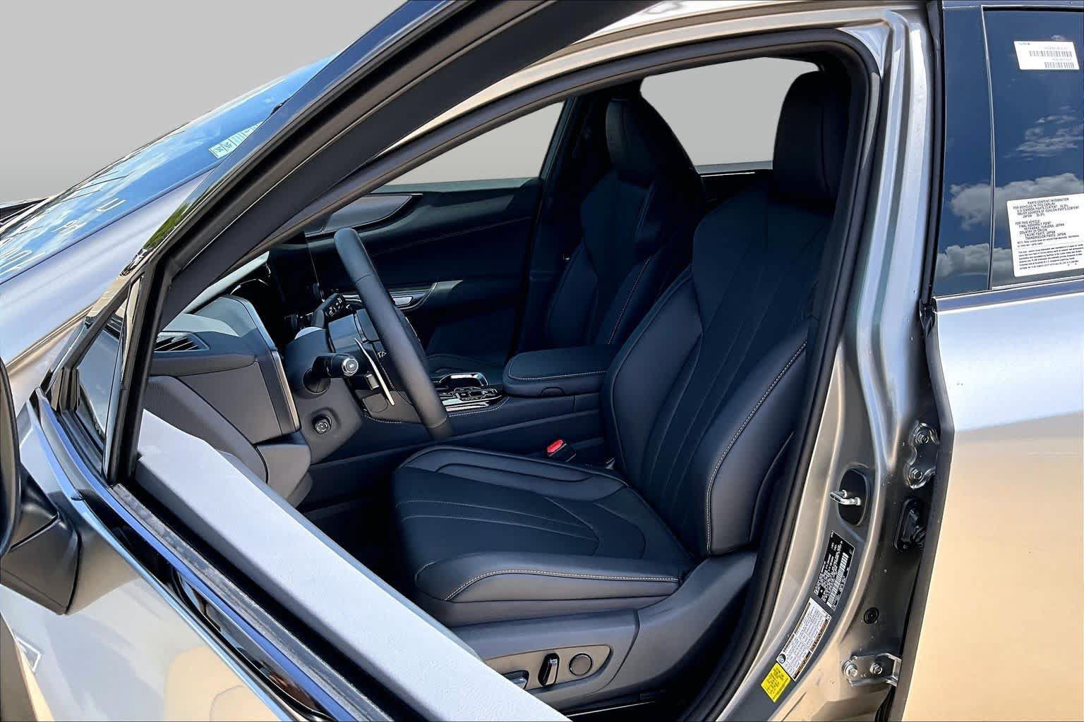 New 2026 Lexus NX 350 F Sport AWD/4WD image 9