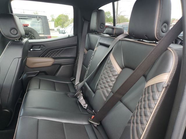Certified 2023 GMC Canyon Denali AWD/4WD image 32