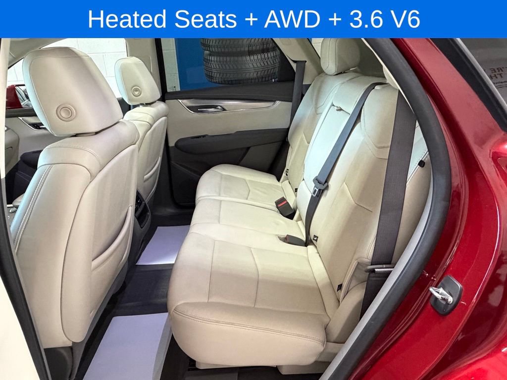 Used 2020 Cadillac XT5 Premium Luxury AWD/4WD image 15