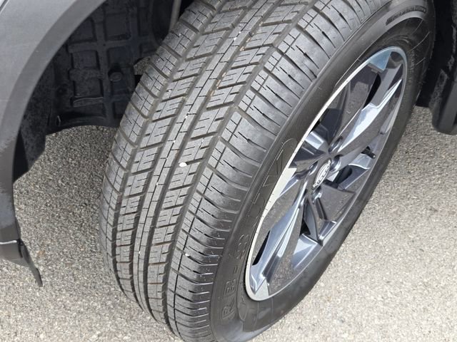 Used 2024 Nissan Rogue SV FWD image 20