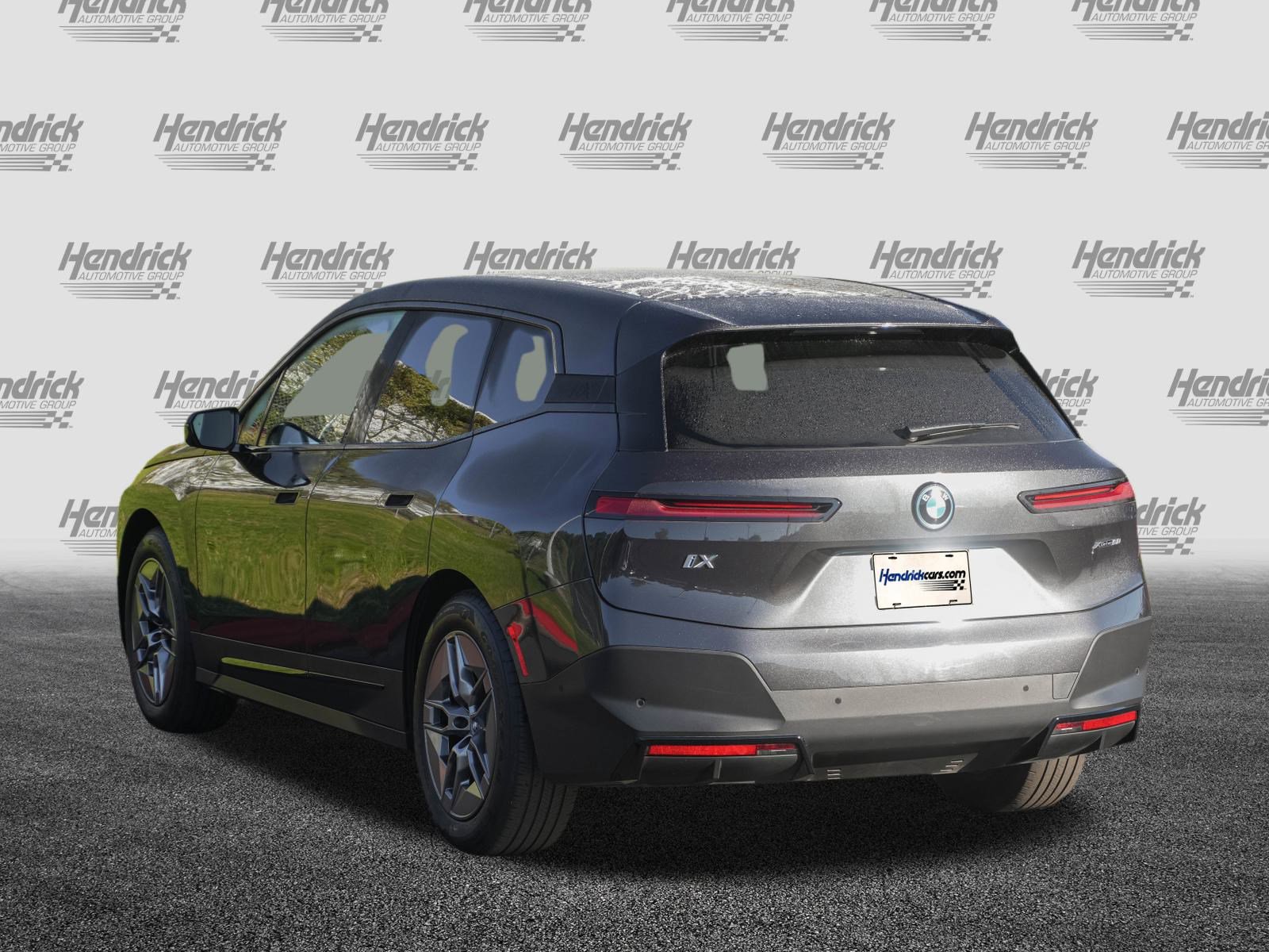 Certified 2023 BMW iX xDrive50 w/ Ultimate Package image 7