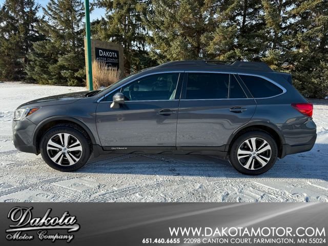 Used 2018 Subaru Outback 2.5i Limited image 1