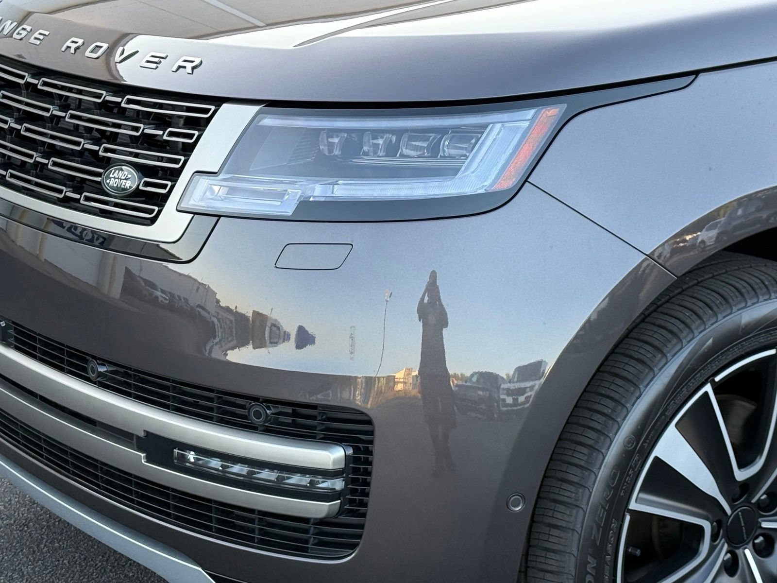 New 2026 Land Rover Range Rover SE AWD/4WD image 11