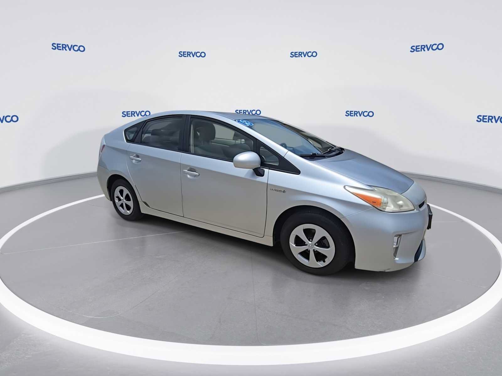 Used 2013 Toyota Prius Two FWD image 2