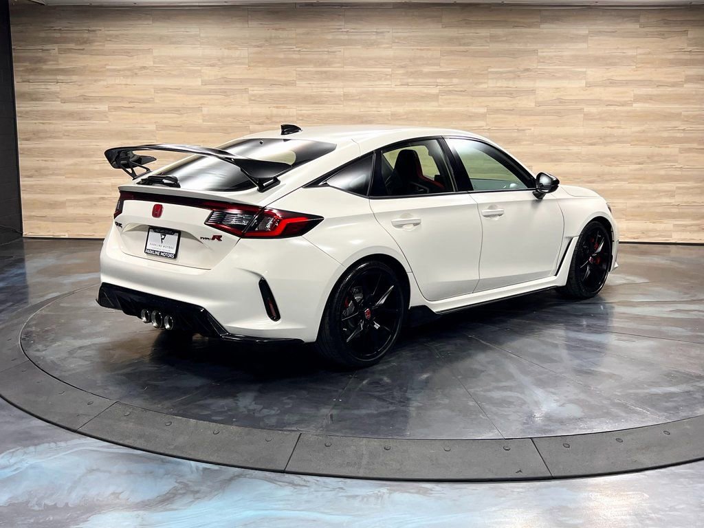 Used 2025 Honda Civic Type R image 9
