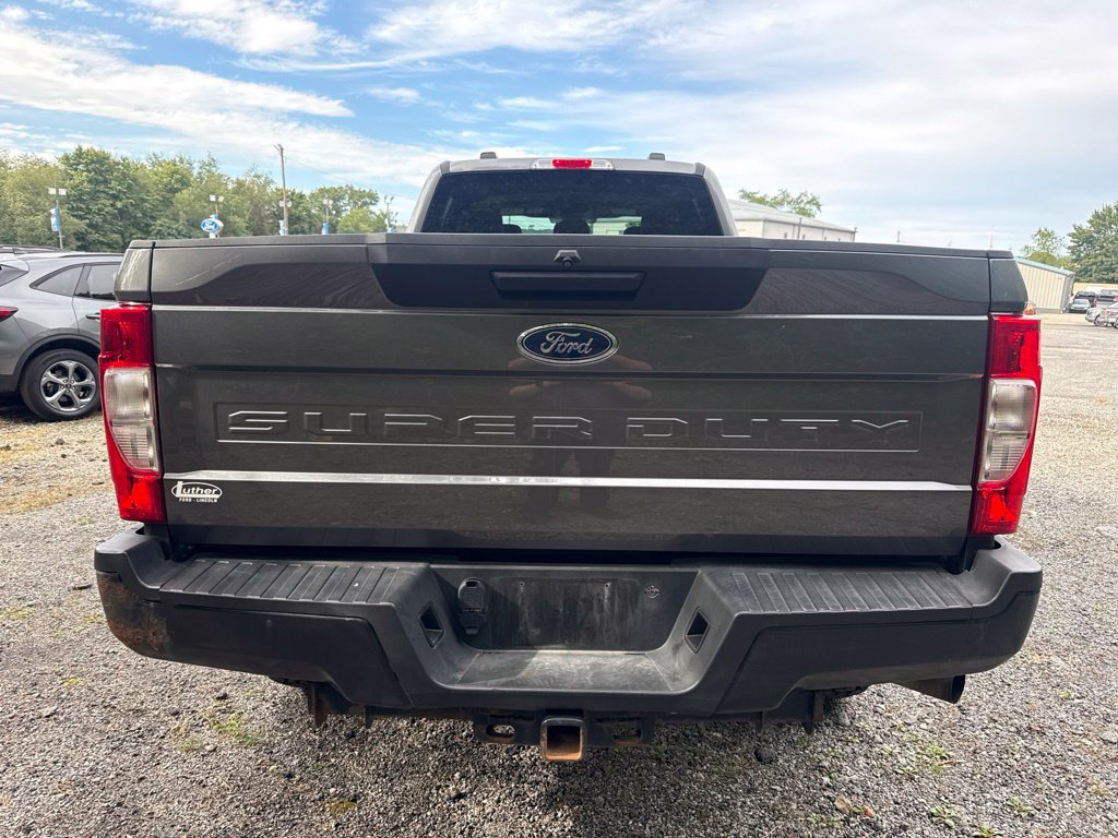 Used 2022 Ford F250 XL w/ Power Equipment Group AWD/4WD image 6