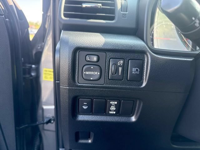 Used 2020 Toyota 4Runner Limited AWD/4WD image 27