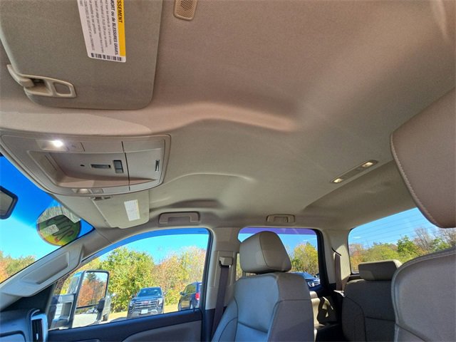 Used 2019 Chevrolet Silverado 2500 LTZ w/ Vortec Plus Package image 19