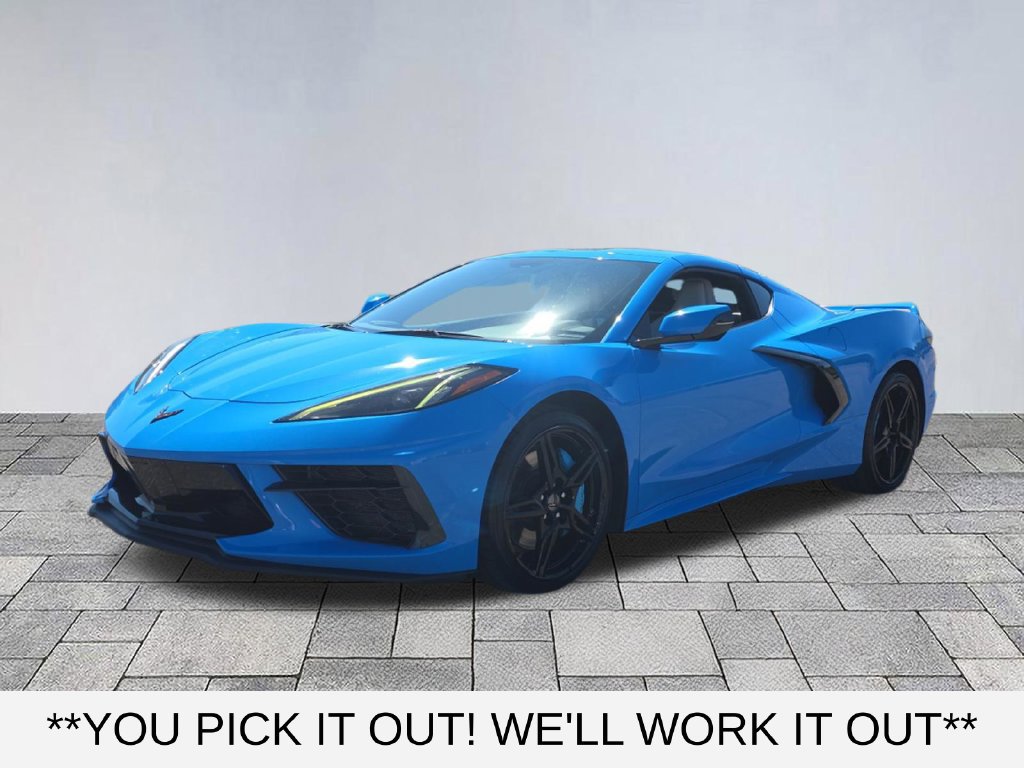 Used 2021 Chevrolet Corvette Stingray Coupe w/ Z51 Performance Package RWD image 3