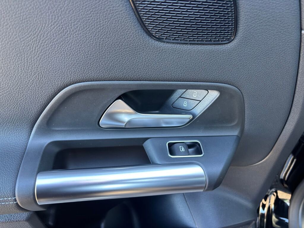 New 2026 Mercedes-Benz GLA 250 4MATIC image 12