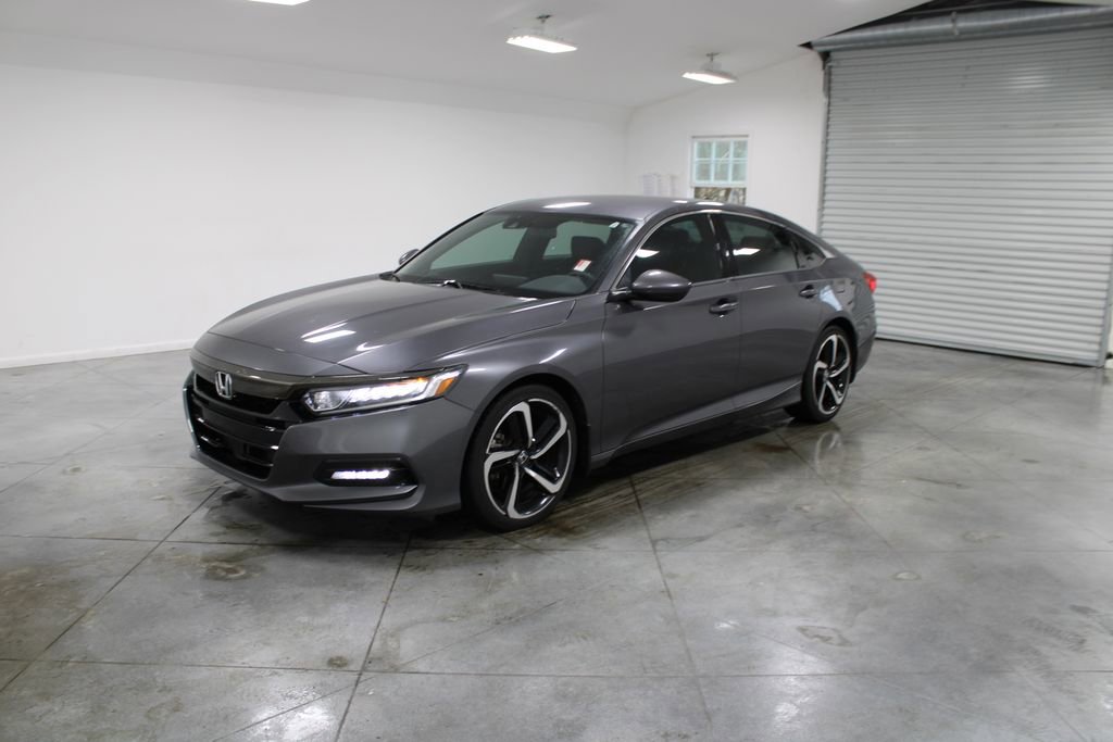 Used 2018 Honda Accord Sport image 4