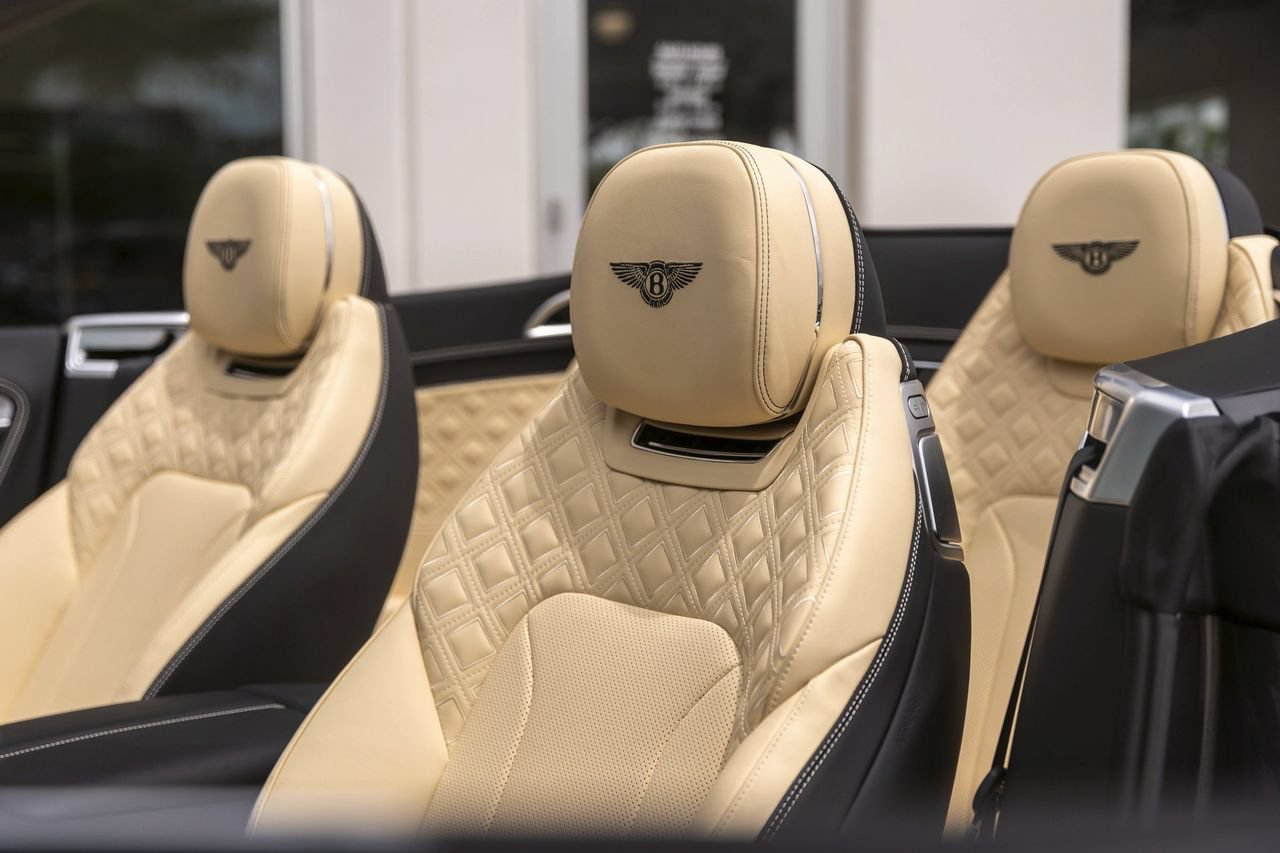 Certified 2024 Bentley Continental GT V8 AWD/4WD image 28