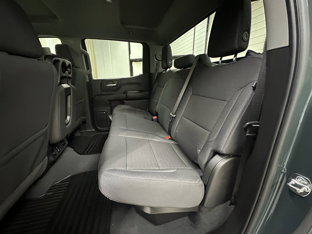 New 2026 Chevrolet Silverado 1500 Custom Trail Boss w/ LPO, Dark Essentials Package image 39