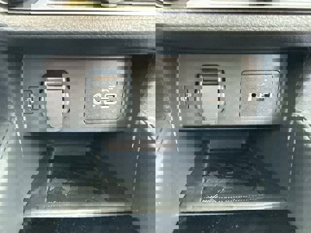 New 2025 Nissan Versa SV w/ Trunk Package image 26