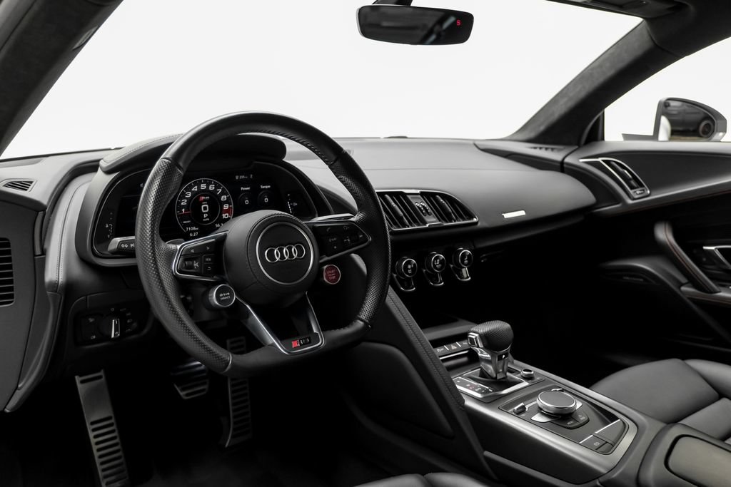 Used 2021 Audi R8 V10 RWD image 9