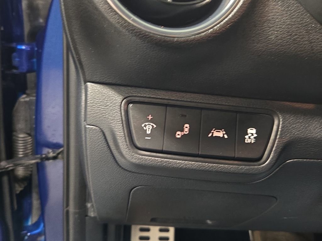 Used 2020 Kia Forte GT-Line image 32