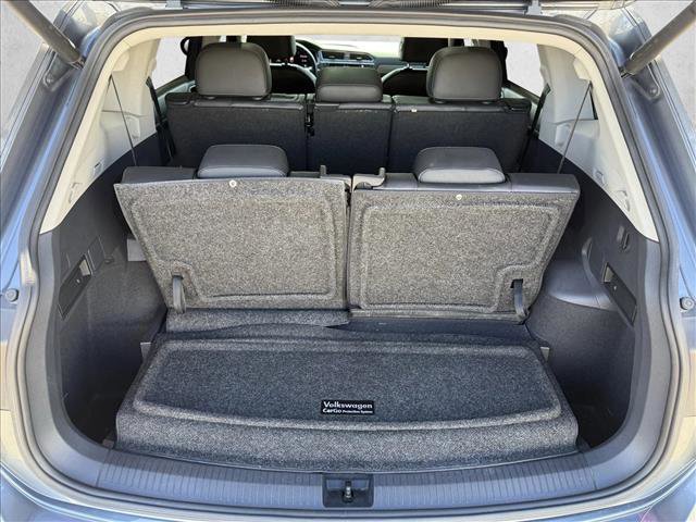 Used 2019 Volkswagen Tiguan SEL FWD image 17