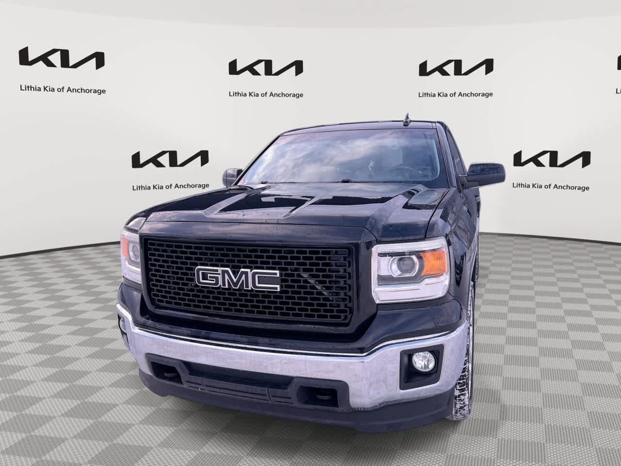 Used 2015 GMC Sierra 1500 SLE AWD/4WD image 1