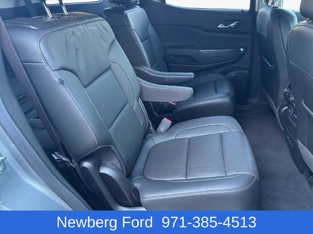 Used 2023 GMC Acadia SLT w/ Technology Package AWD/4WD image 34