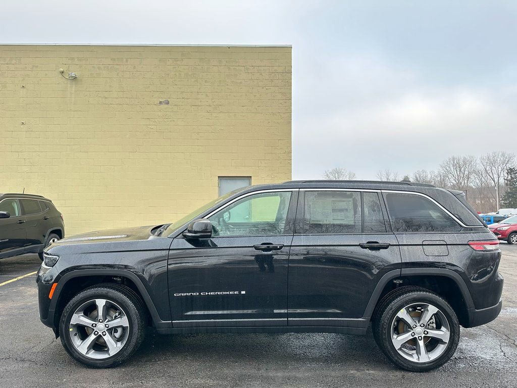 New 2026 Jeep Grand Cherokee Limited image 5