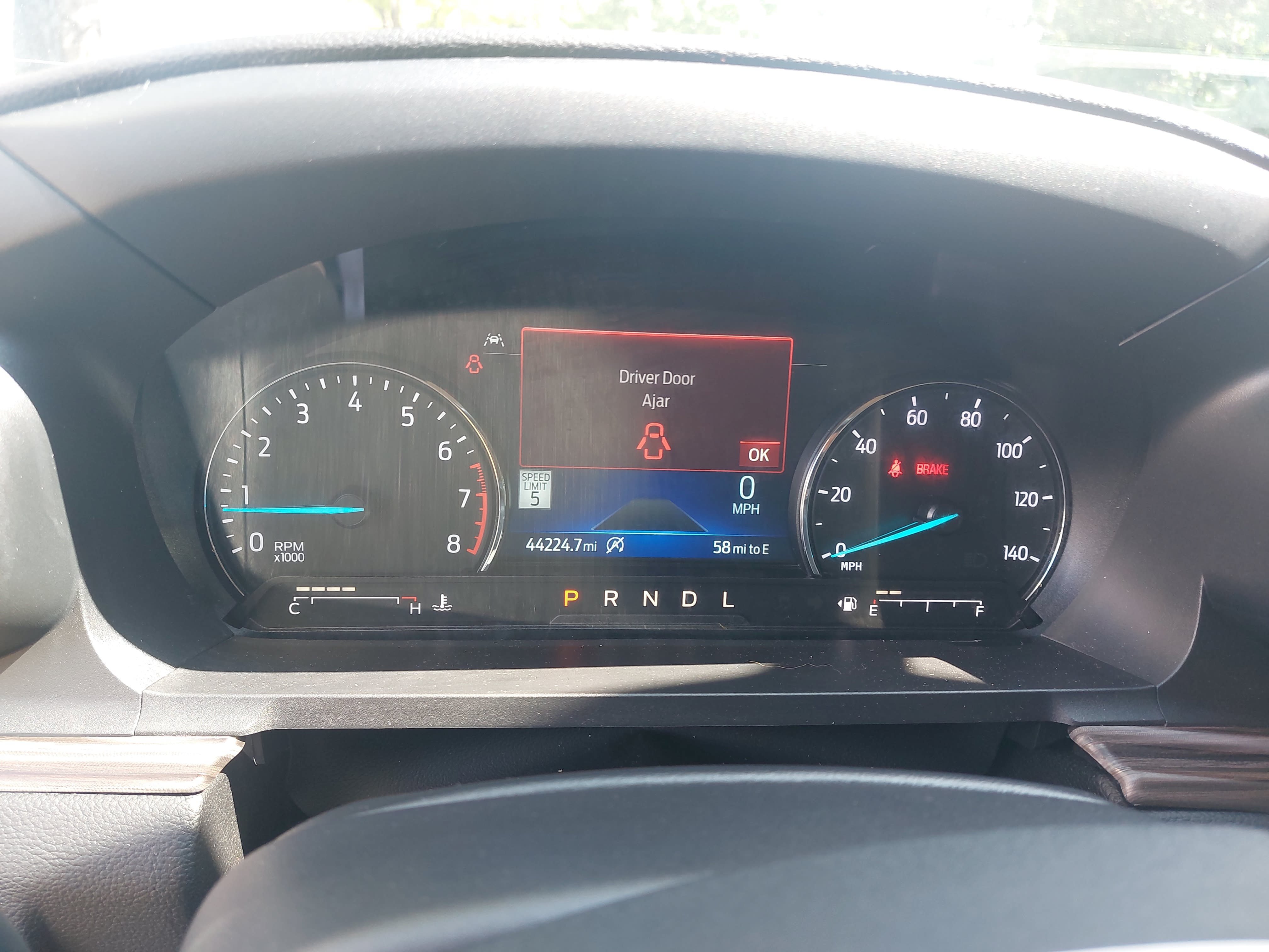 Used 2023 Ford Explorer Limited w/ Equipment Group 301A AWD/4WD image 19