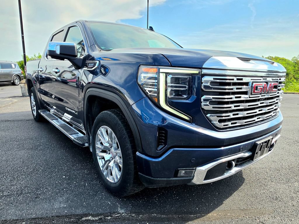 Used 2022 GMC Sierra 1500 Denali AWD/4WD image 13