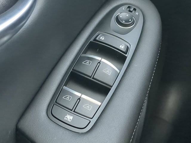 Used 2021 INFINITI QX50 Sensory AWD/4WD image 24