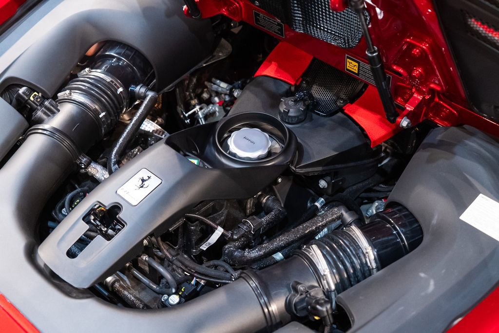 Used 2023 Ferrari F8 Tributo image 22