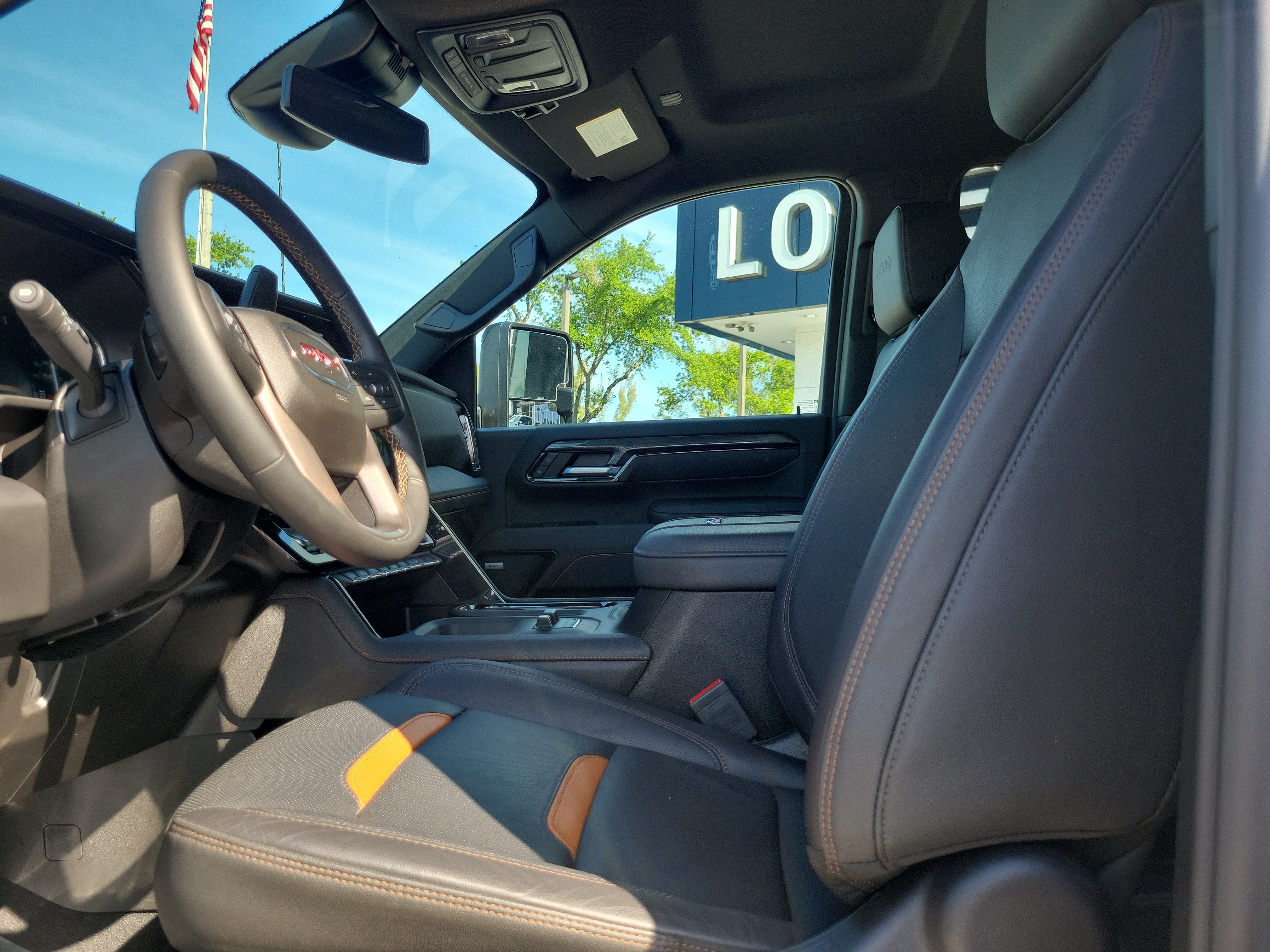 Used 2026 GMC Sierra 2500 AT4 AWD/4WD image 12
