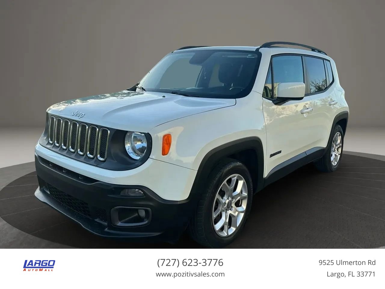 Used 2016 Jeep Renegade Latitude image 1