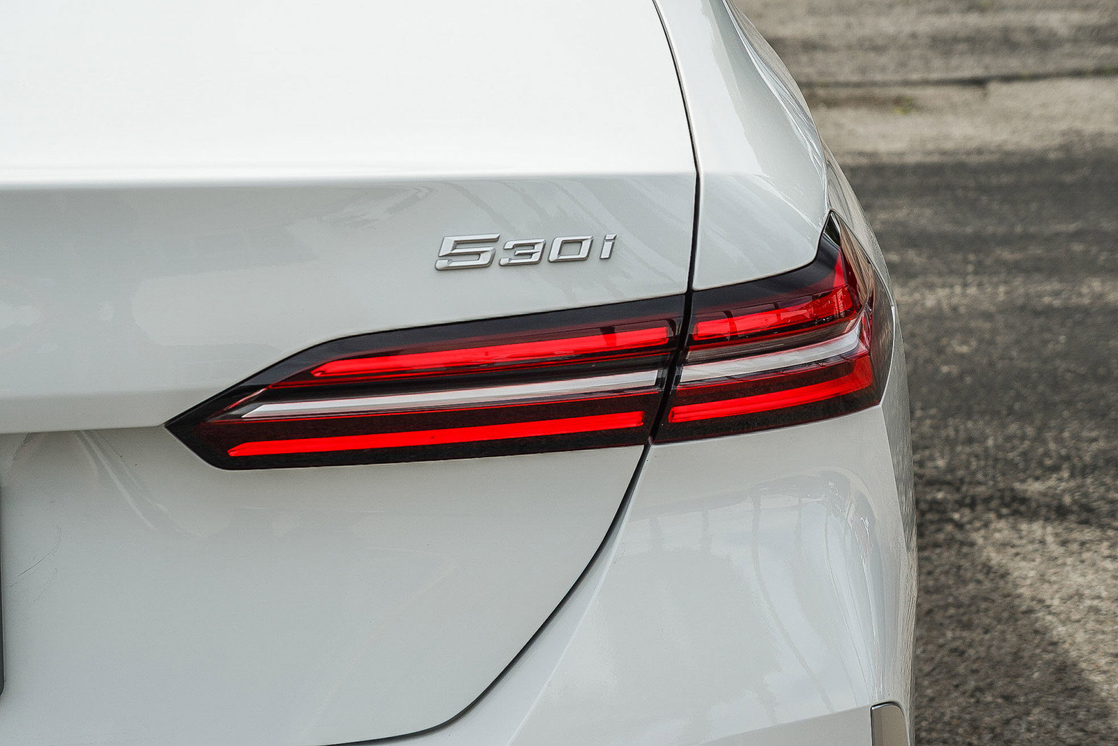 Certified 2025 BMW 530i image 7