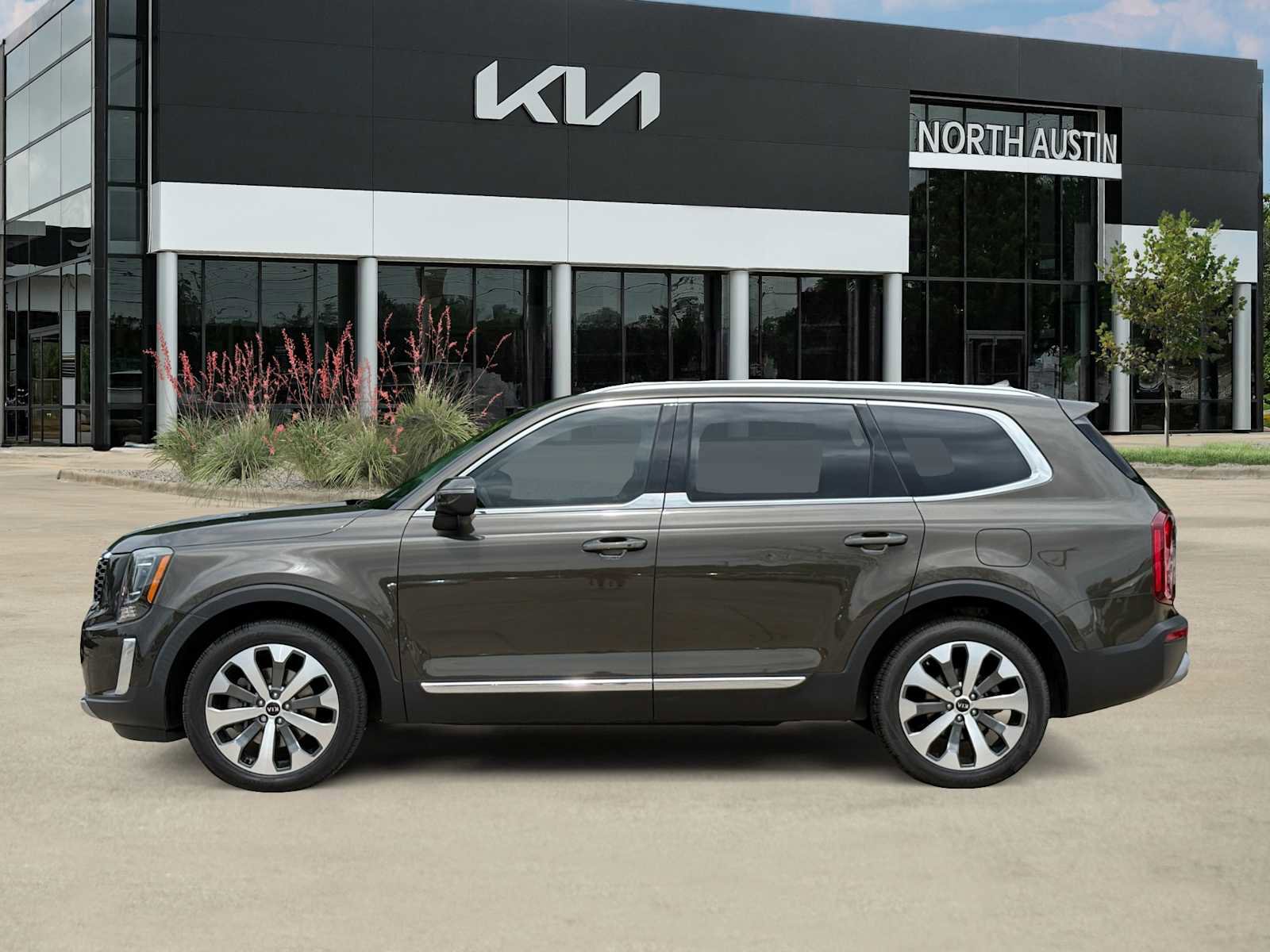 Used 2020 Kia Telluride EX w/ EX Premium Package image 8
