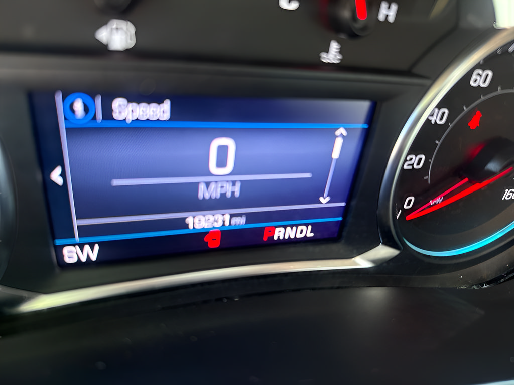 Used 2023 Chevrolet Equinox RS AWD/4WD image 24