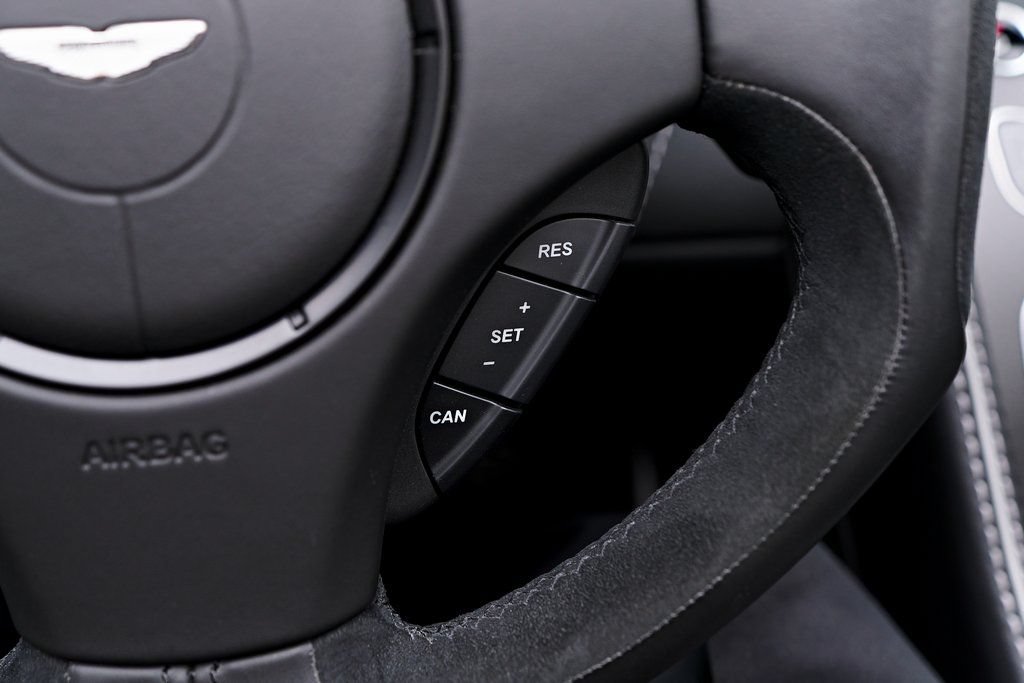 Used 2016 Aston Martin DB9 GT RWD image 76