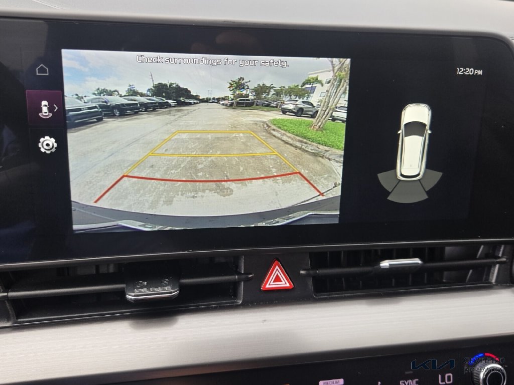 Certified 2023 Kia Sportage EX FWD image 17