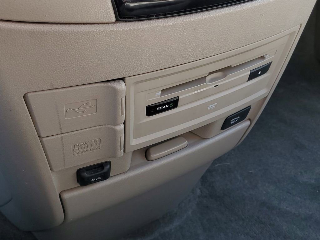 Used 2015 Honda Odyssey EX-L image 24