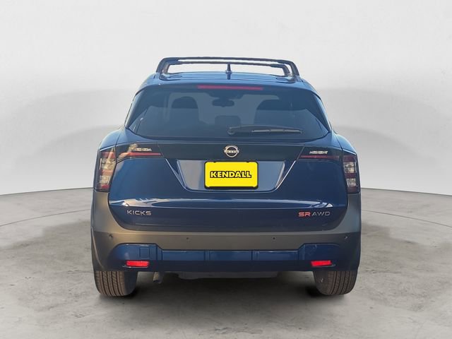 New 2025 Nissan Kicks SR image 4