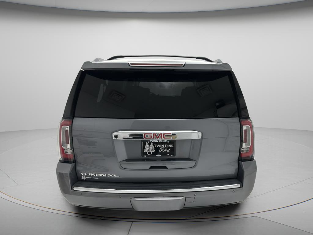 Used 2018 GMC Yukon XL Denali w/ Open Road Package AWD/4WD image 5