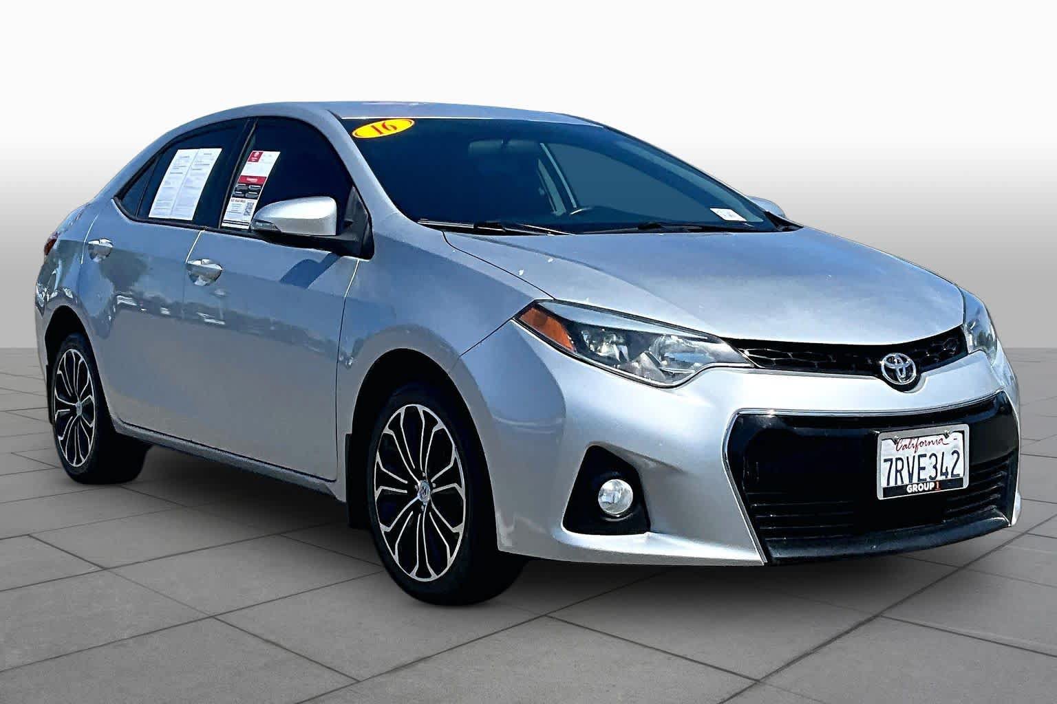 Used 2016 Toyota Corolla S FWD image 2