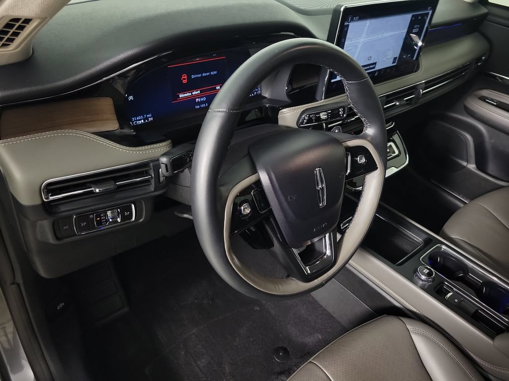 Certified 2023 Lincoln Corsair Reserve FWD image 21