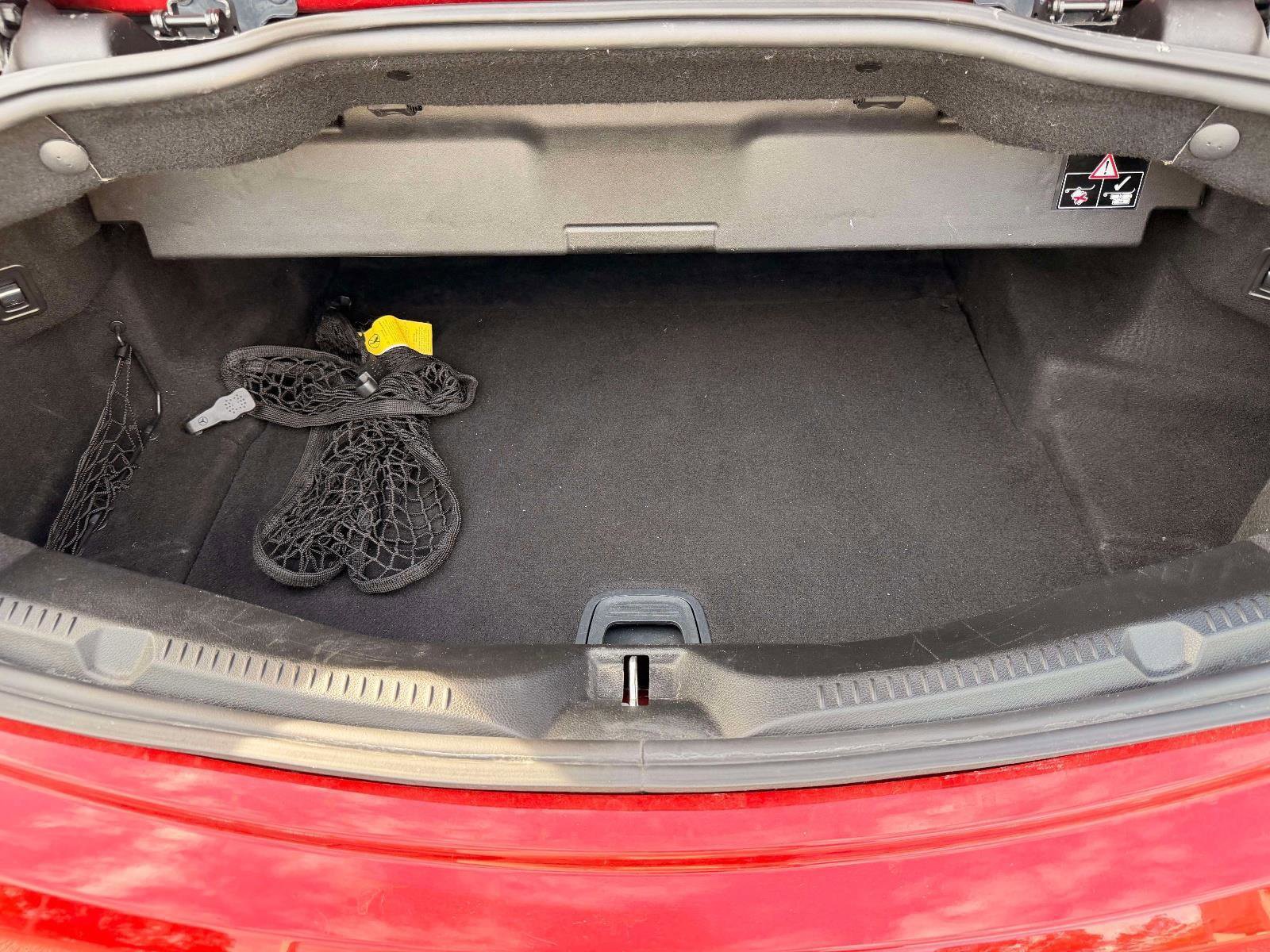 Used 2018 Mercedes-Benz E 400 E 400 image 19