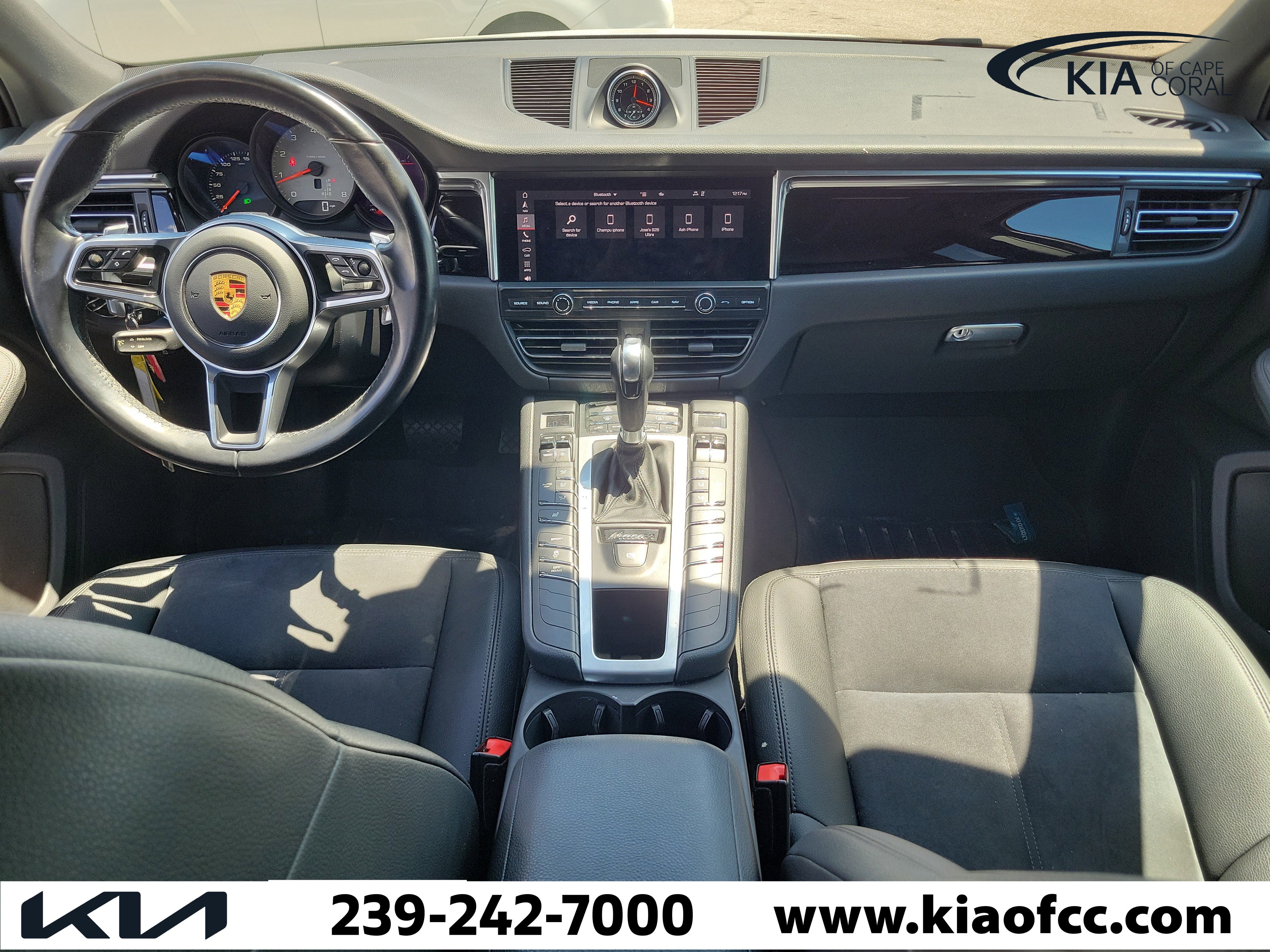 Used 2021 Porsche Macan S AWD/4WD image 19