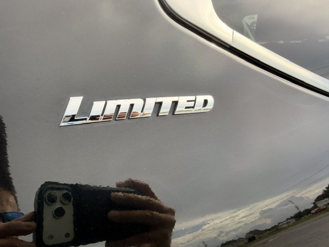 Used 2023 Toyota Tundra Limited AWD/4WD image 14