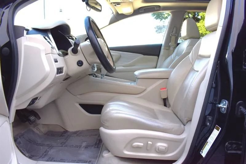 Used 2015 Nissan Murano Platinum w/ Platinum Technology Package AWD/4WD image 10