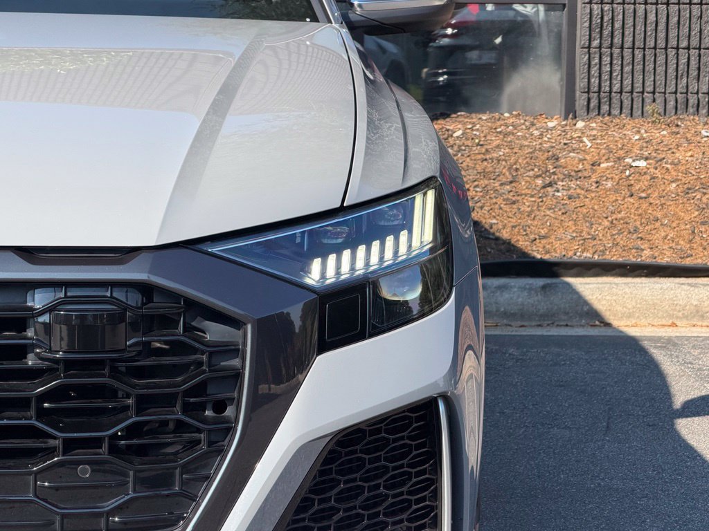 Used 2024 Audi RS Q8 AWD/4WD image 5