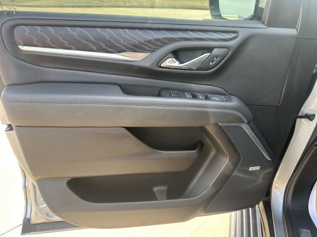 Used 2023 GMC Yukon Denali w/ Denali Reserve Package image 14